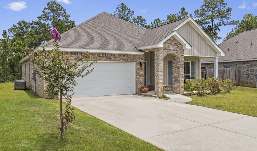 5529 Overland Dr, Biloxi, MS 39532 - 4 Beds, 2 Bath