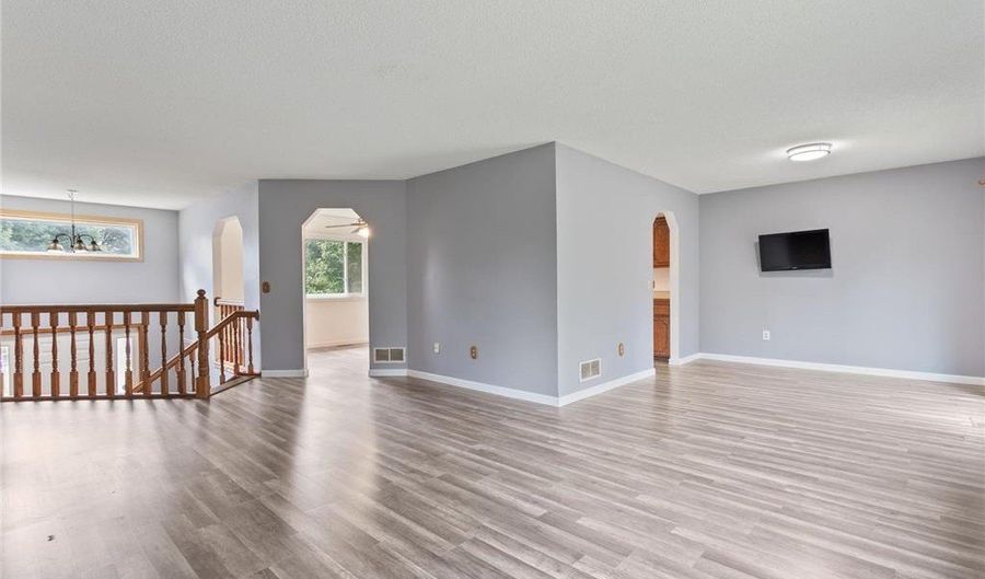 5951 144th Cir NW, Ramsey, MN 55303 - 6 Beds, 2 Bath