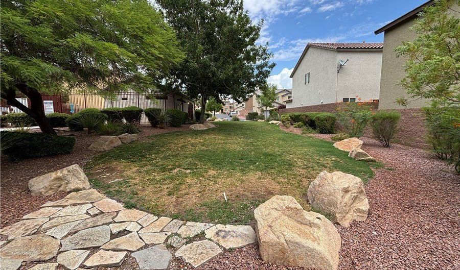 10737 Cather Ave, Las Vegas, NV 89166 - 3 Beds, 3 Bath