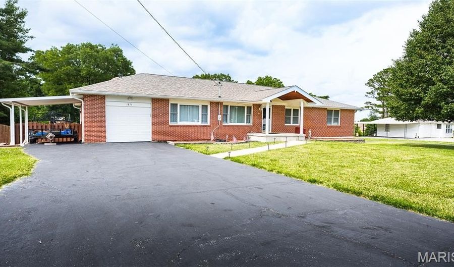 1871 Ridgeway Dr, Arnold, MO 63010 - 3 Beds, 3 Bath