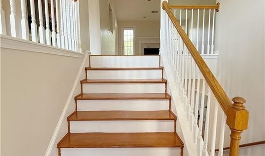 160 Whisperwood Ln, Athens, GA 30605 - 6 Beds, 3 Bath
