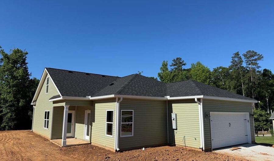 111 Big John Trl, Abbeville, SC 29620 - 3 Beds, 3 Bath