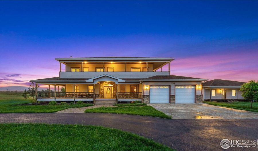 1255 Mill Creek Rd, Berthoud, CO 80513 - 4 Beds, 5 Bath