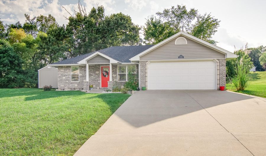 541 SUE Dr, Ashland, MO 65010 - 3 Beds, 2 Bath