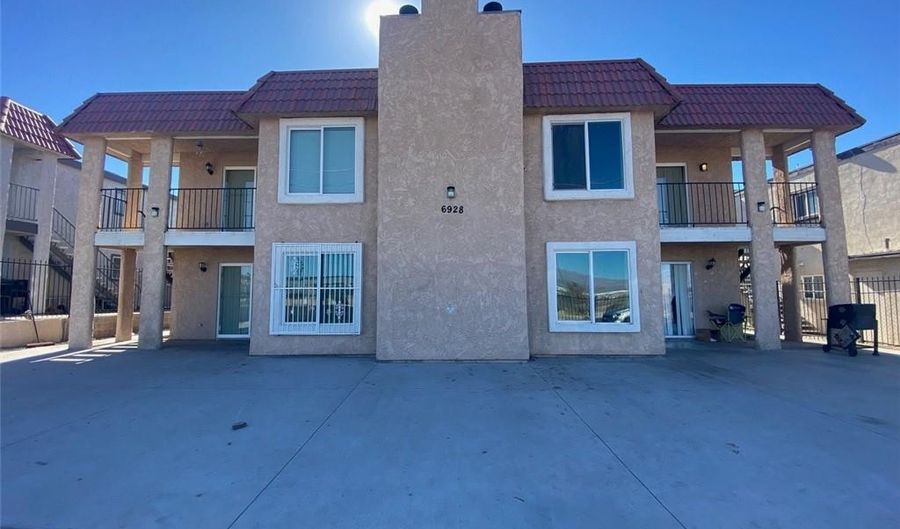 6928 Appleton Dr, Las Vegas, NV 89156 - 12 Beds, 8 Bath