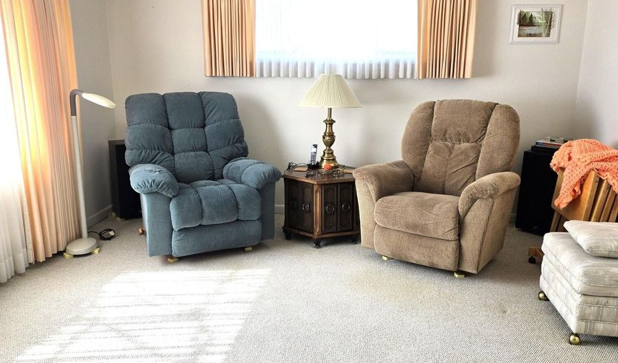 1105 S First Ave, Alpena, MI 49707 - 3 Beds, 2 Bath