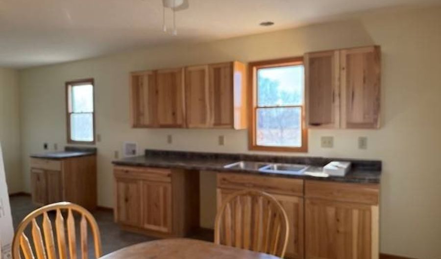 723 W Harrison St, Albion, NE 68620 - 1 Beds, 1 Bath