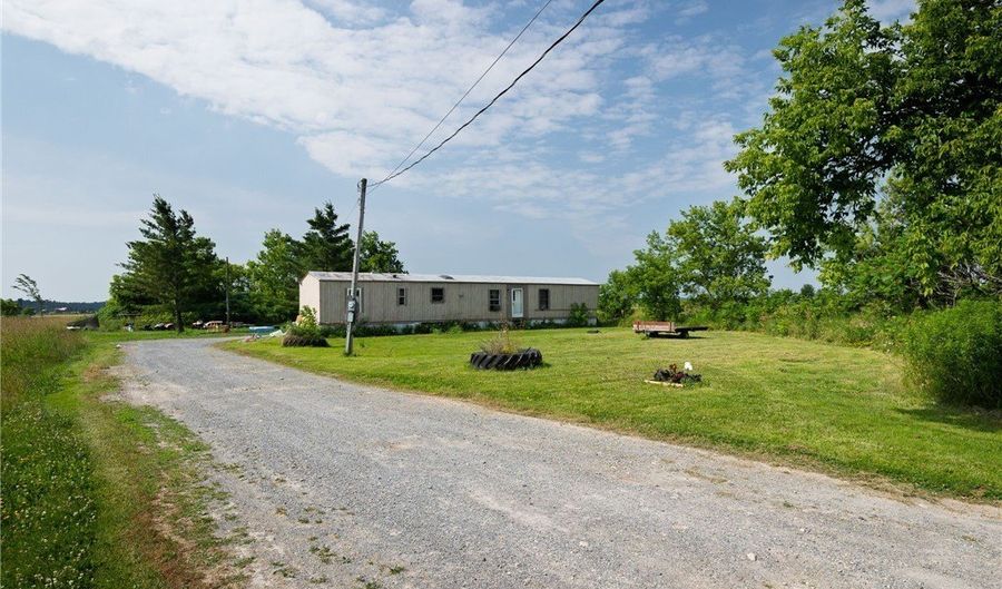 26367 Old State Rd, Alexandria, NY 13679 - 3 Beds, 1 Bath