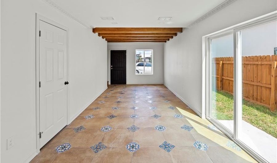 1412 E Karen Dr A, Alton, TX 78573 - 2 Beds, 3 Bath