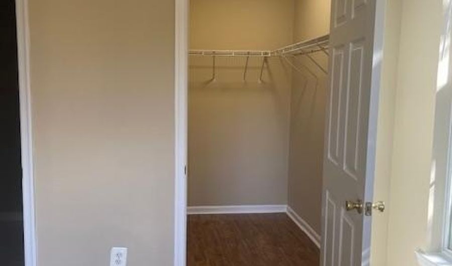 15620 EVERGLADE Ln 302, Bowie, MD 20716 - 2 Beds, 2 Bath