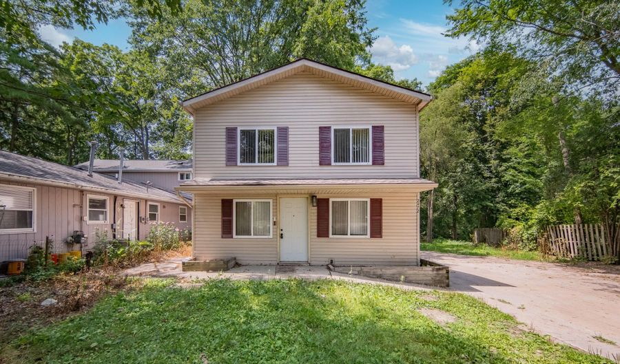 2472 Hawks Ave 1, Ann Arbor, MI 48108 - 3 Beds, 1 Bath