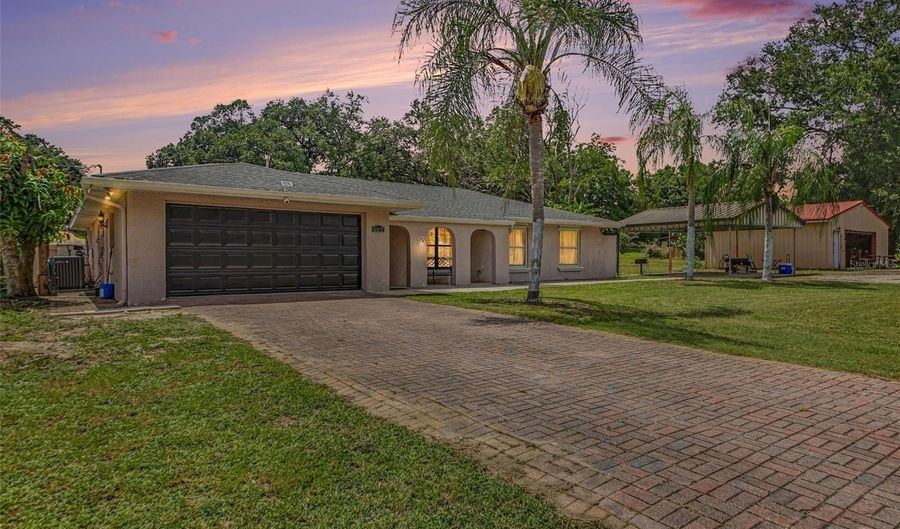 10073 LAKE MEADOW Rd, Apopka, FL 32703 - 4 Beds, 2 Bath