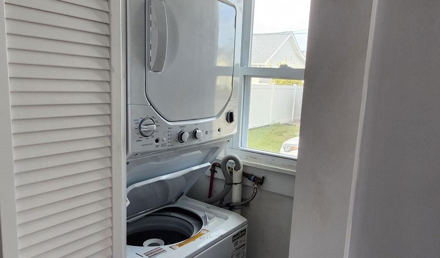 200 15th Ave, Belmar, NJ 07719 - 1 Beds, 1 Bath