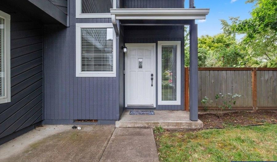 2279 Chicago Ct SE, Albany, OR 97322 - 3 Beds, 3 Bath