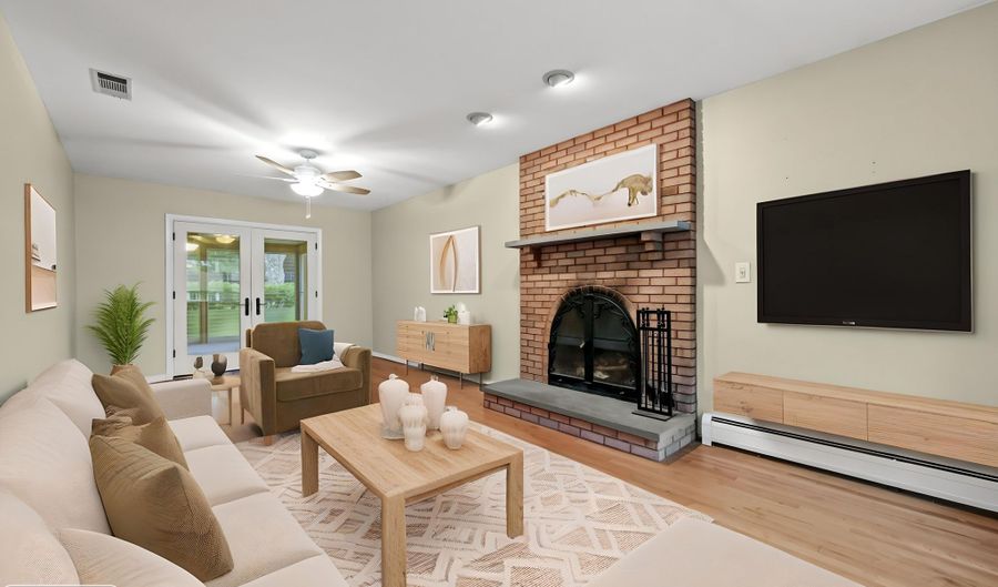 23 Nolan Dr, Bloomfield, CT 06002 - 3 Beds, 2 Bath