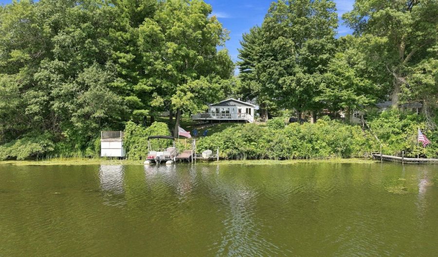 306 North St, Amery, WI 54001 - 3 Beds, 2 Bath