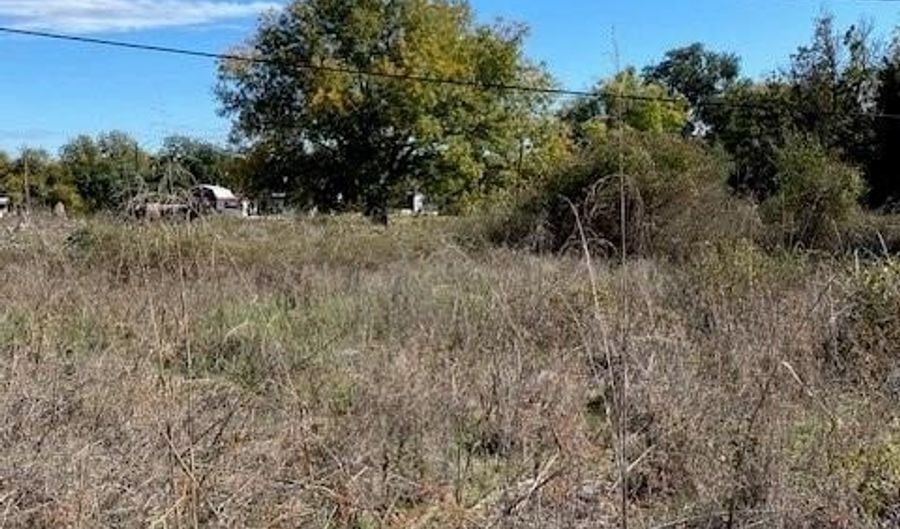 7109 Navajo Trl, Weatherford, TX 76087 - 0 Beds, 0 Bath