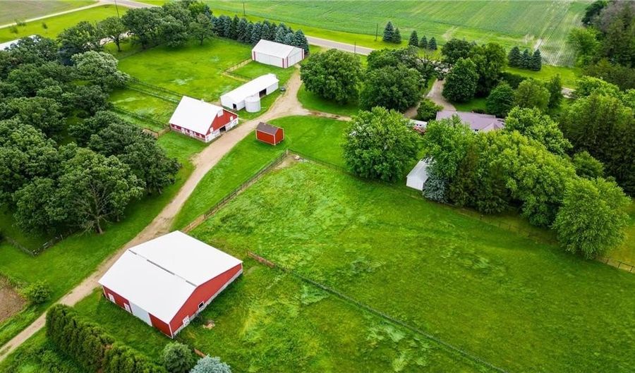 26233 555th Ave, Austin, MN 55912 - 4 Beds, 3 Bath