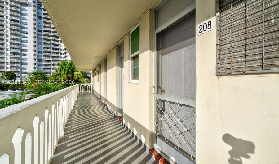 2861 Leonard Dr F208, Aventura, FL 33160 - 1 Beds, 1 Bath