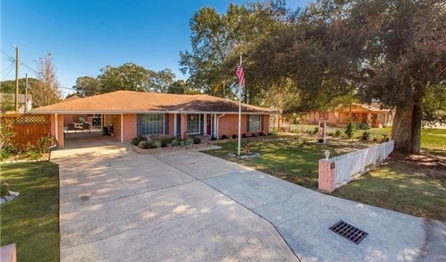 826 AVENUE E, Bogalusa, LA 70427 - 3 Beds, 2 Bath