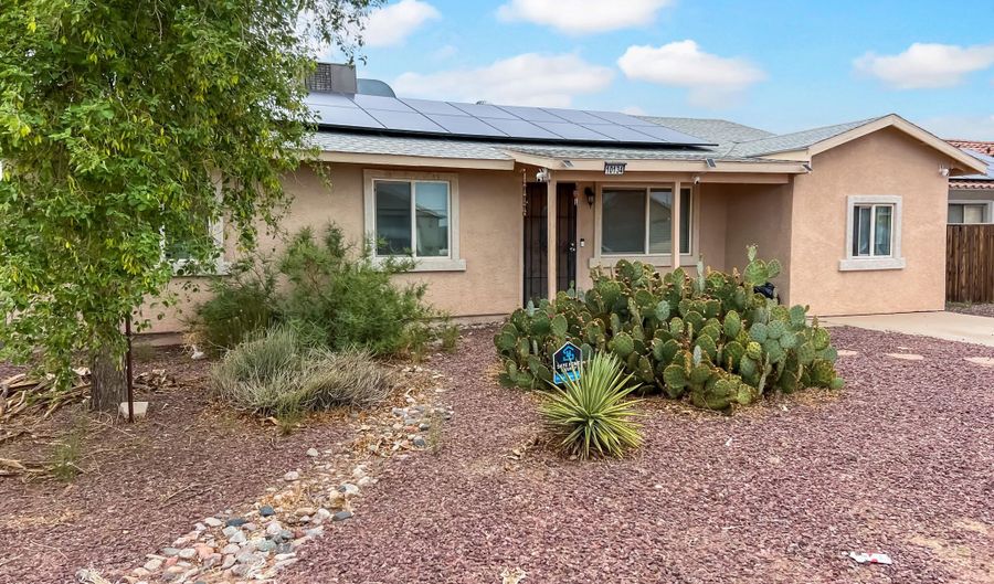 10134 W CAMELIA Dr, Arizona City, AZ 85123 - 3 Beds, 2 Bath
