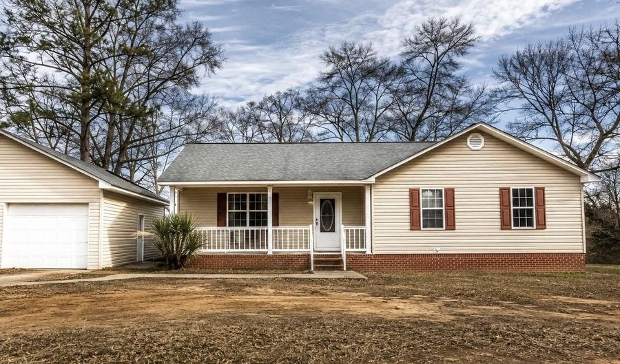 122 Highway 231, Arab, AL 35016 - 3 Beds, 2 Bath