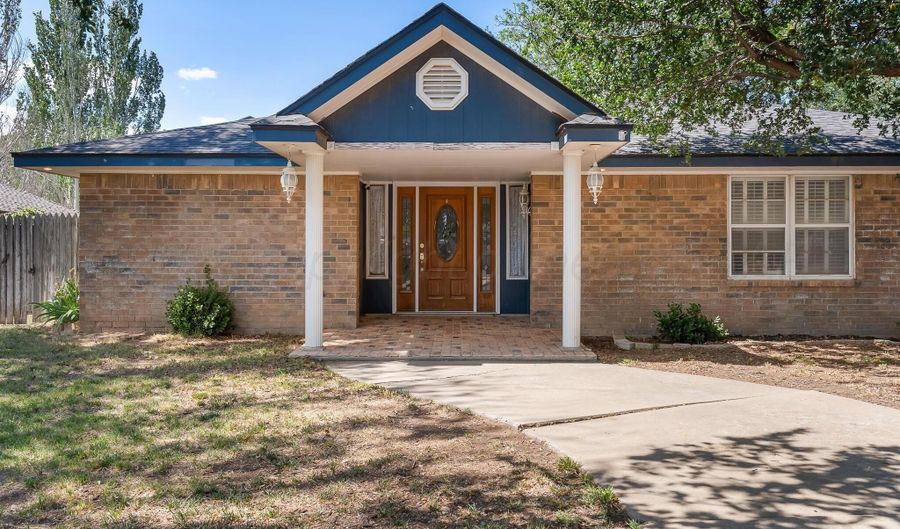 6202 ESTACADO Ln, Amarillo, TX 79109 - 3 Beds, 2 Bath