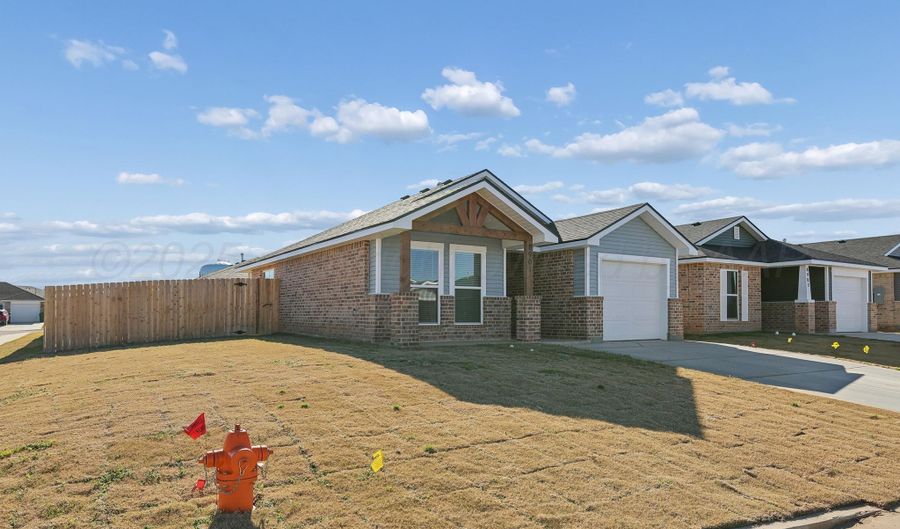 8901 Tarrant Rd, Amarillo, TX 79124 - 3 Beds, 2 Bath