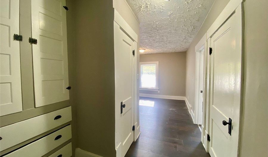 999 W Exchange St 2, Akron, OH 44302 - 2 Beds, 1 Bath