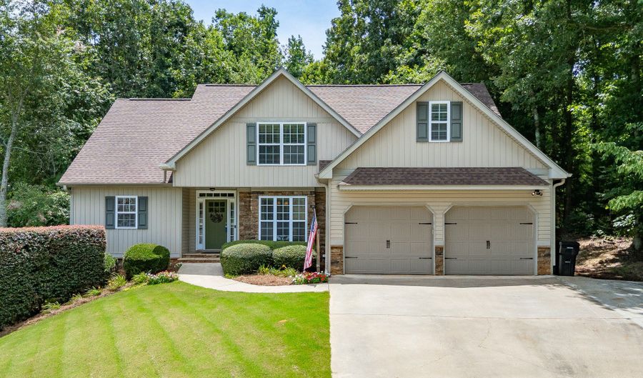646 Forest Pine Dr, Ball Ground, GA 30107 - 6 Beds, 4 Bath