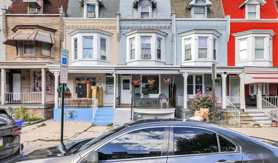 842 N 12TH St, Reading, PA 19604 - 5 Beds, 2 Bath
