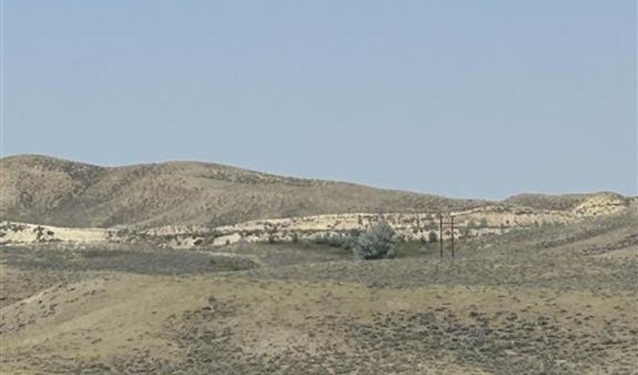 37 Quarter Horse Ln, Cody, WY 82414 - 0 Beds, 0 Bath