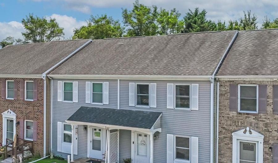 4 FRANKLIN Sq, Berlin, MD 21811 - 3 Beds, 3 Bath