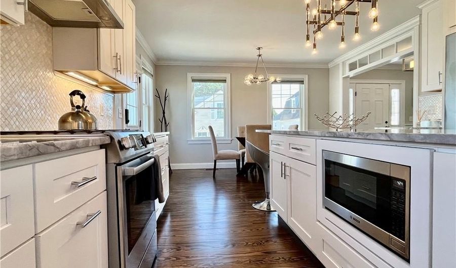 24 Stockholm St, Newport, RI 02840 - 3 Beds, 3 Bath
