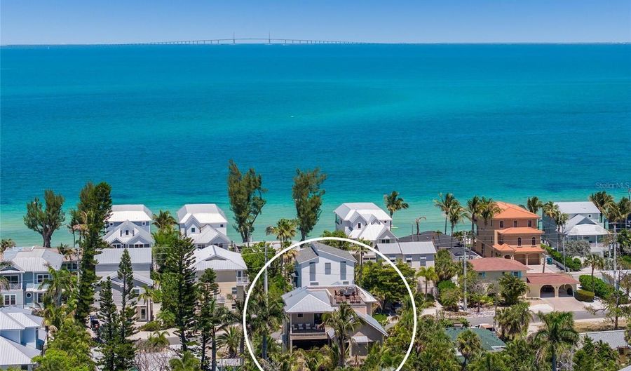 513 N BAY Blvd, Anna Maria, FL 34216 - 4 Beds, 4 Bath