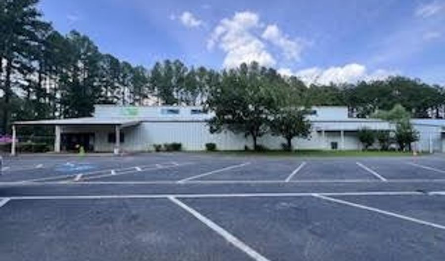 443 Airport Rd, Dublin, GA 31021 - 0 Beds, 0 Bath