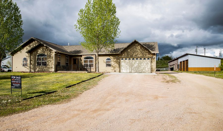 54 Country Ln, Moorcroft, WY 82721 - 3 Beds, 3 Bath