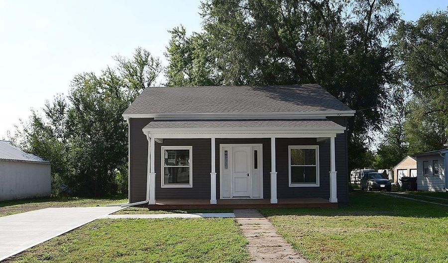 501 E 1st St, Alvo, NE 68304 - 2 Beds, 1 Bath