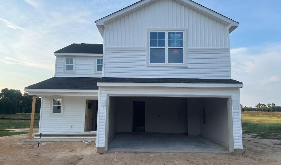 94 Coachman Ln, Autryville, NC 28318 - 4 Beds, 3 Bath