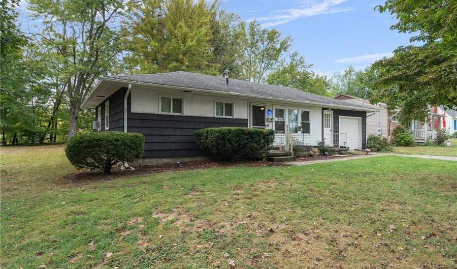 1475 Chatauqua Ct, Alliance, OH 44601 - 3 Beds, 1 Bath