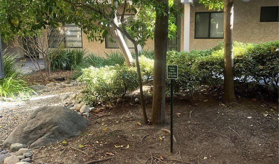 4141 Via Marisol, Los Angeles, CA 90042 - 2 Beds, 2 Bath