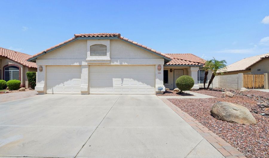 12354 W SHERIDAN St, Avondale, AZ 85392 - 3 Beds, 2 Bath