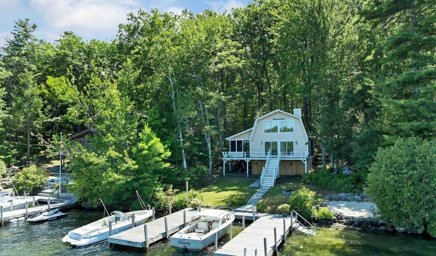 230 Big Barndoor Is, Alton, NH 03810 - 3 Beds, 2 Bath
