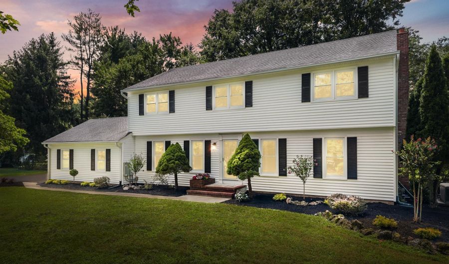 59 CATSKILL Ct, Belle Mead, NJ 08502 - 4 Beds, 3 Bath