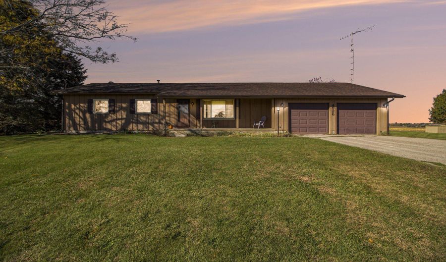 4926 Lima Center Rd, Ann Arbor, MI 48103 - 3 Beds, 2 Bath