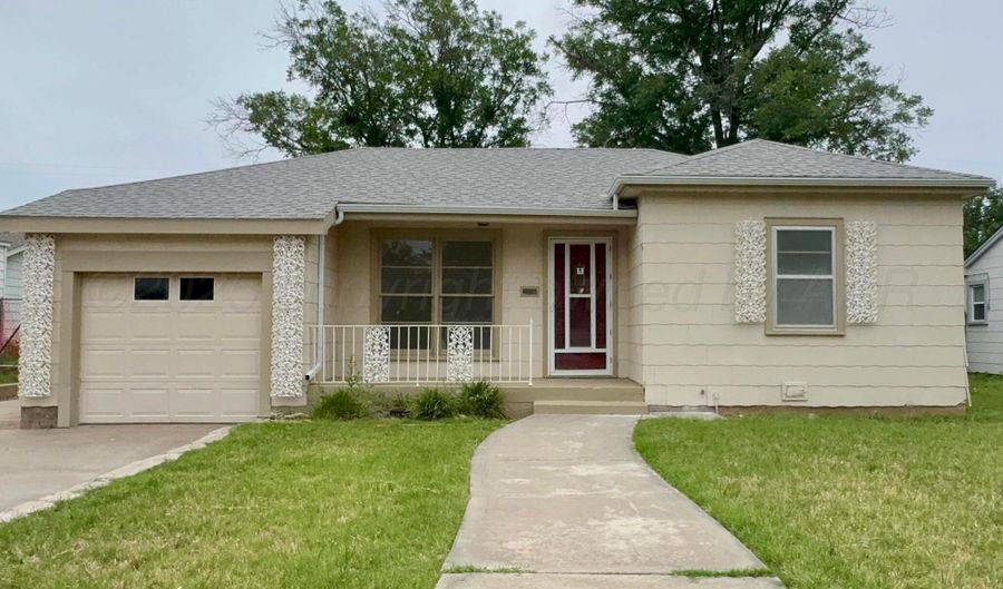 1329 BELLAIRE St, Amarillo, TX 79106 - 2 Beds, 2 Bath