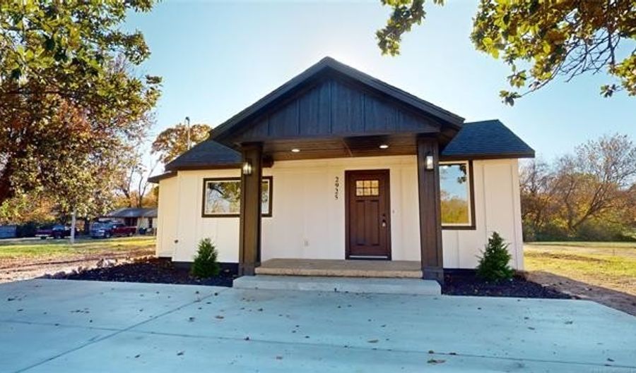2925 Ahloso, Ada, OK 74820 - 2 Beds, 1 Bath