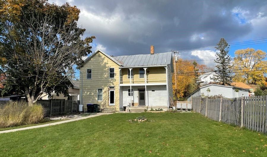 212 N WATER St, Algoma, WI 54201 - 0 Beds, 0 Bath