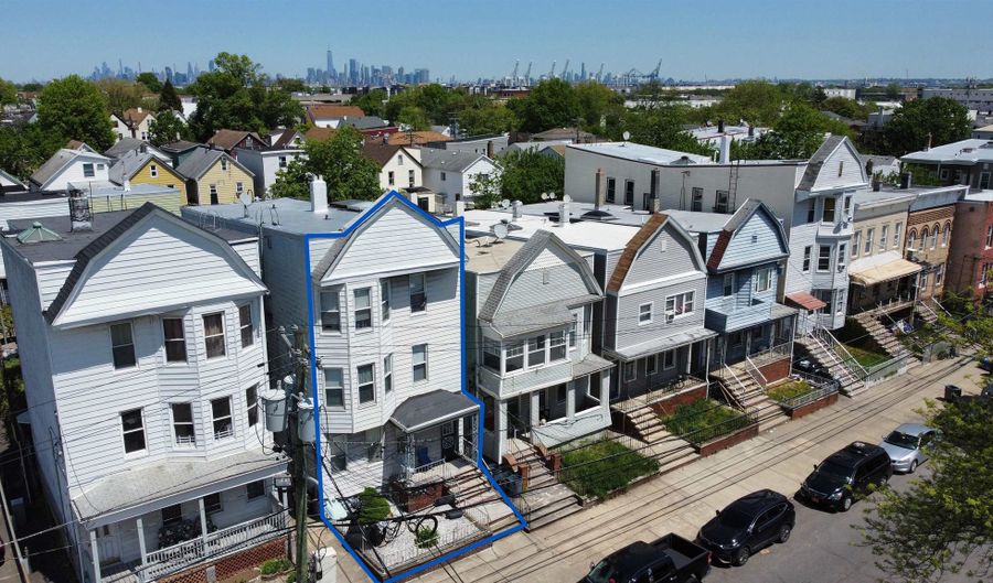 35 E 26TH St, Bayonne, NJ 07002 - 0 Beds, 0 Bath