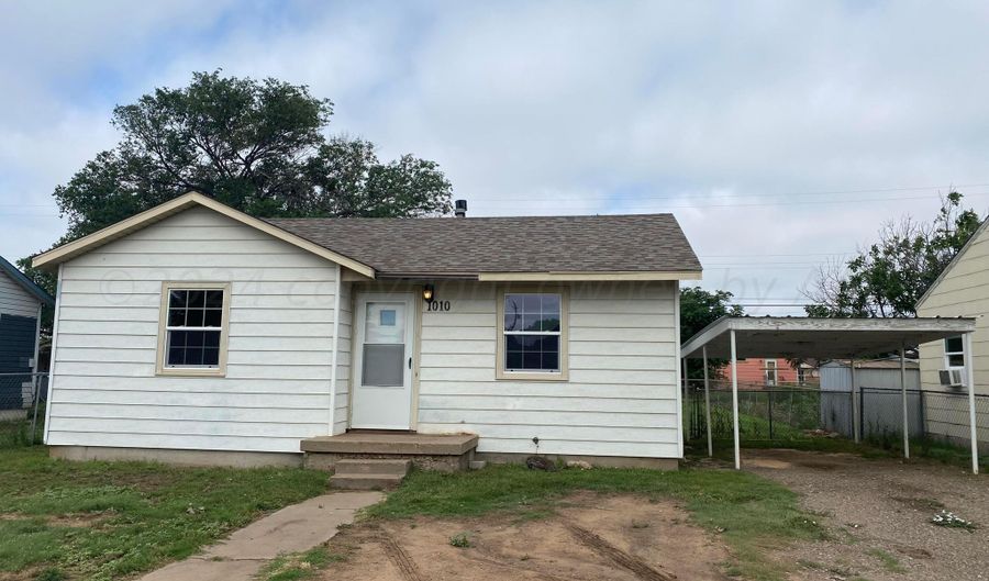 1010 RICKS St, Amarillo, TX 79104 - 3 Beds, 1 Bath